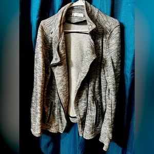 Grey zipper jacket Moto style